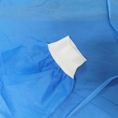 90% de classificação de filtro descartável AAMI Nível 3 Isolamento de proteção SMS 45gsm Vestes OEM