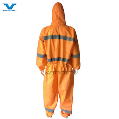 CE Tipo 5 6 Certificado EUA PPE Desutilizável SMS 56GSM Camisa de abrigo laranja com fita refletora