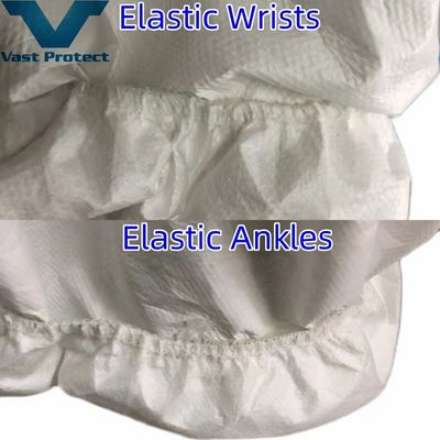 Traje de uso descartável, branco e microporous, revestido com PP, sem cobertura de calçado.