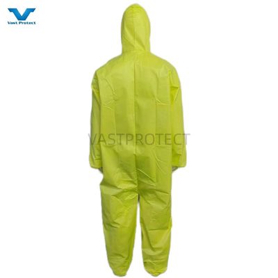 Camisa amarela à prova de produtos químicos ISO coberta com capuz de uso descartável Customization industrial OEM